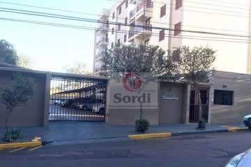 Apartamento com 3 dormitórios à venda, 70 m² por R$ 240.000,00 - Presidente Médici - Ribeirão Preto/SP