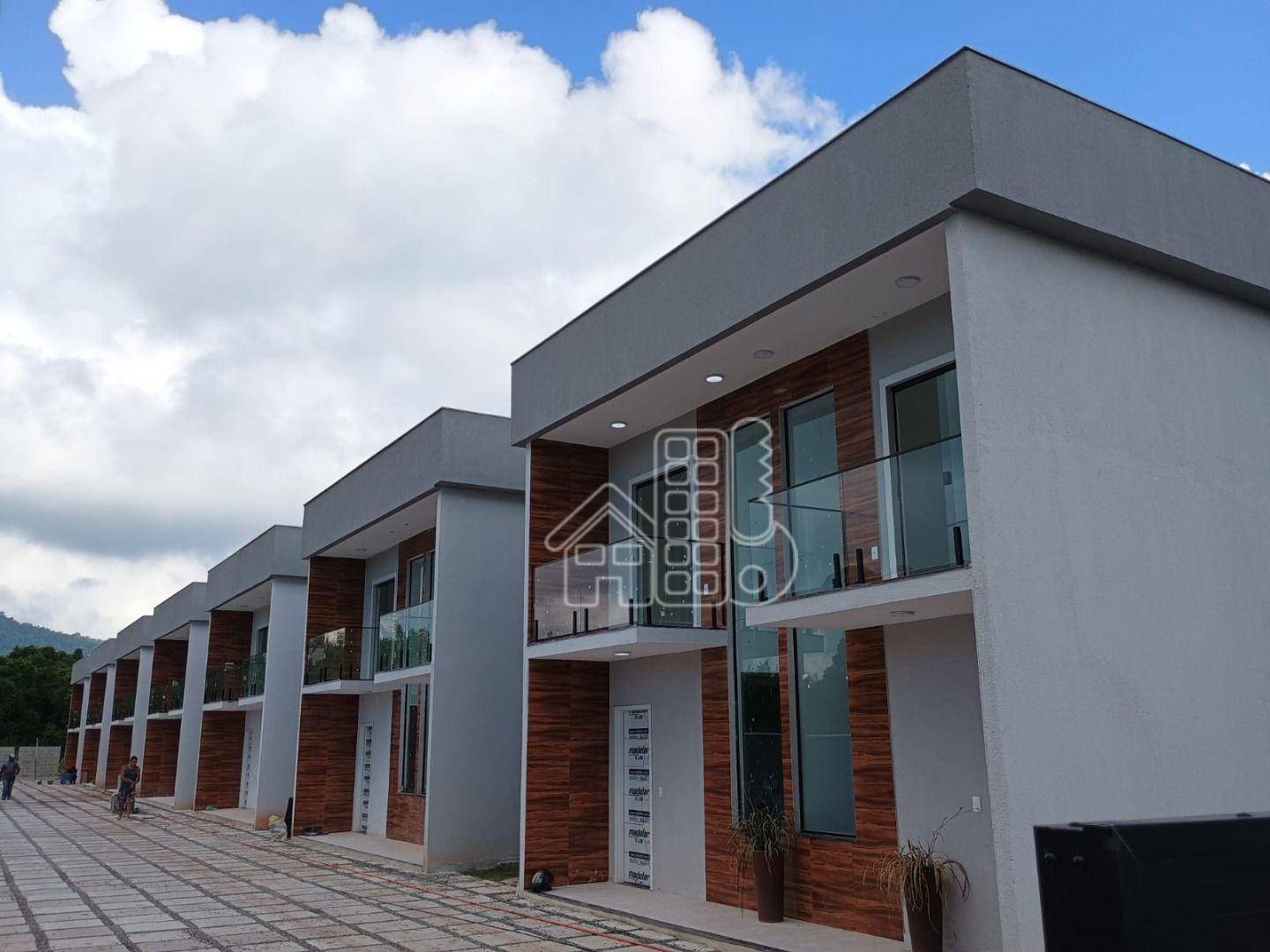 Casa com 2 dormitórios à venda, 87 m² por R$ 330.000,00 - Chácaras de Inoã (Inoã) - Maricá/RJ
