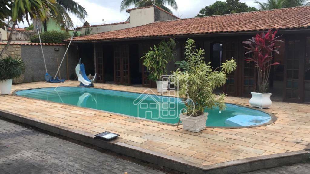 Casa com 4 quartos à venda, 240 m² por R$ 580.000 - Barroco (Itaipuaçu) - Maricá/RJ