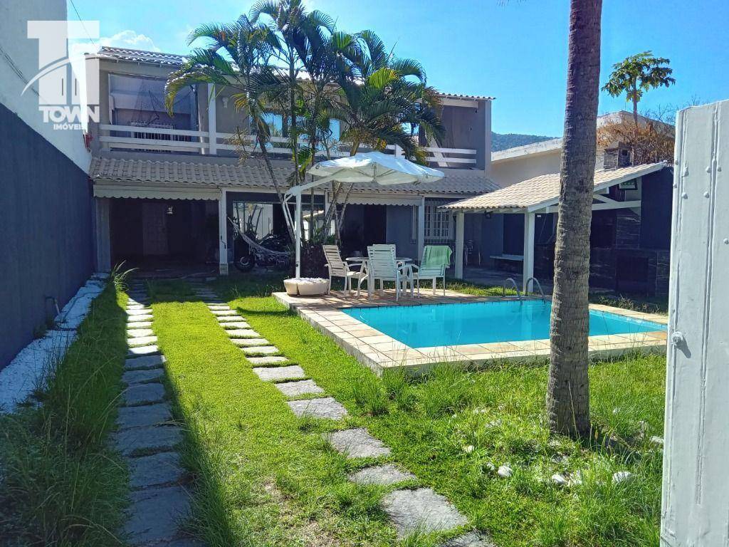 Casa com 3 dormitórios à venda, 240 m² por R$ 1.600.000,00 - Piratininga - Niterói/RJ