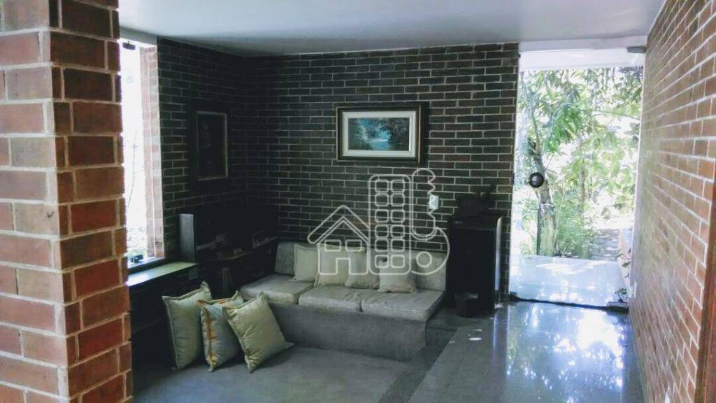 Casa à venda, 440 m² por R$ 2.500.000,00 - Santa Rosa - Niterói/RJ