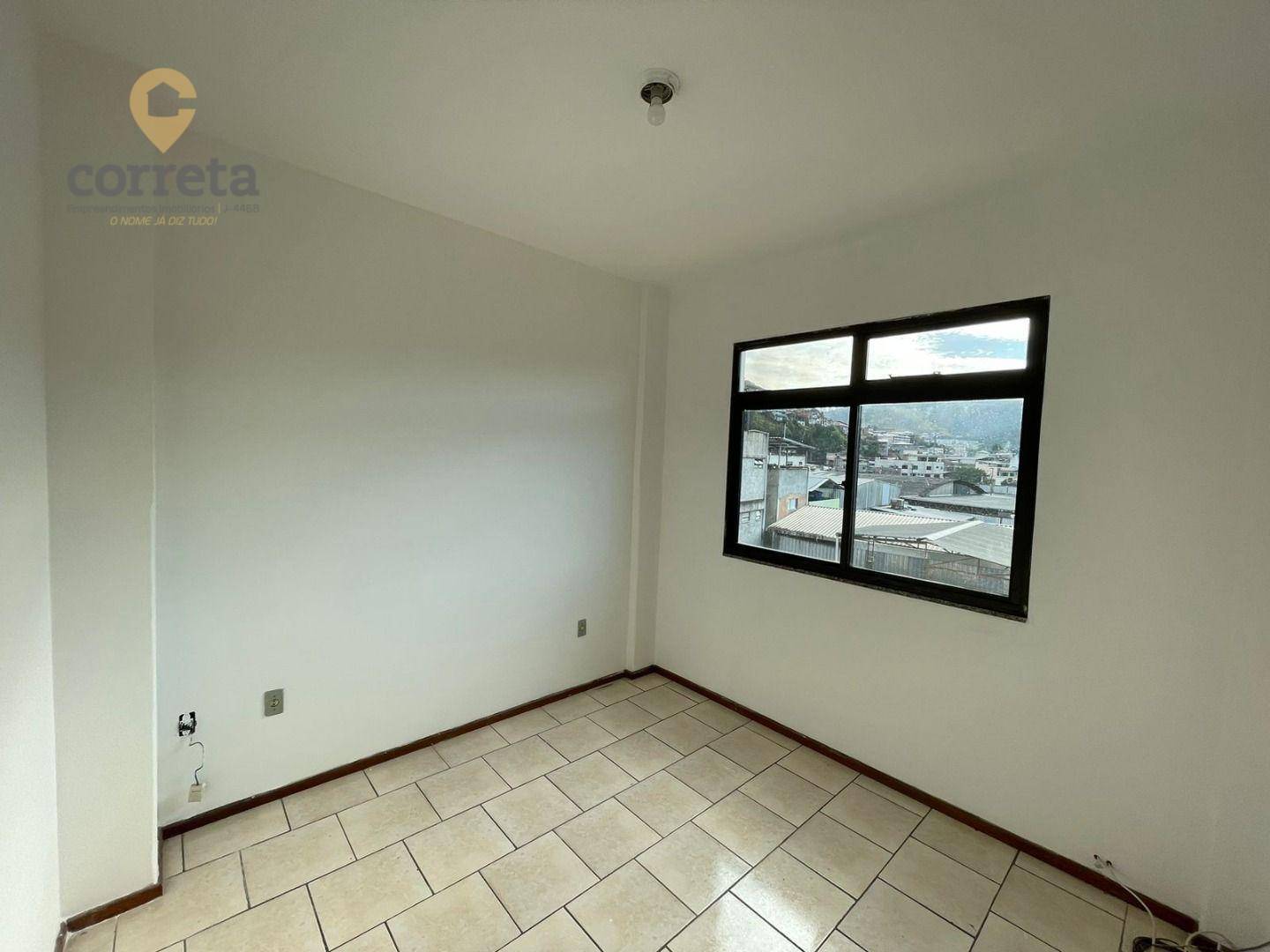 Apartamento para Alugar em Prado, Nova Friburgo - RJ - Foto 6