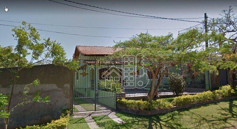 Casa com 4 quartos à venda, 320 m² por R$ 750.000 - Balneário São Pedro - São Pedro da Aldeia/RJ