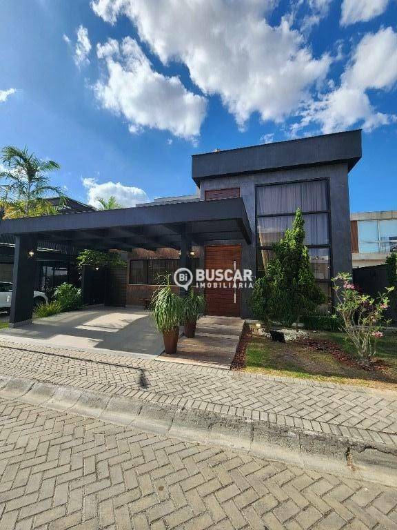 Casa à venda, 269 m² por R$ 1.900.000,00 - Sim - Feira de Santana/BA