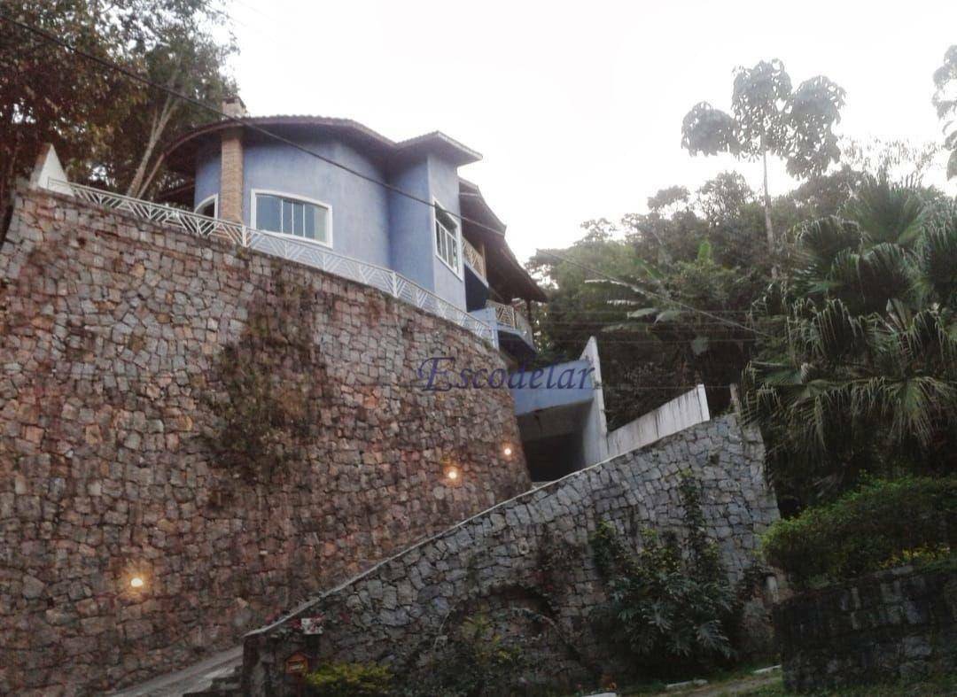 Casa com 3 dormitórios à venda, 288 m² por R$ 920.000,00 - Serra da Cantareira - Mairiporã/SP