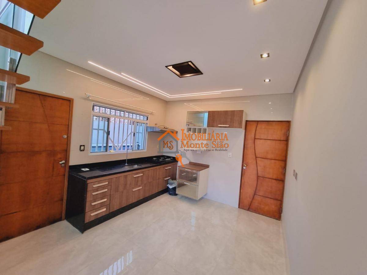 Sobrado com 3 dormitórios à venda, 150 m² por R$ 668.000,00 - Parque Continental II - Guarulhos/SP