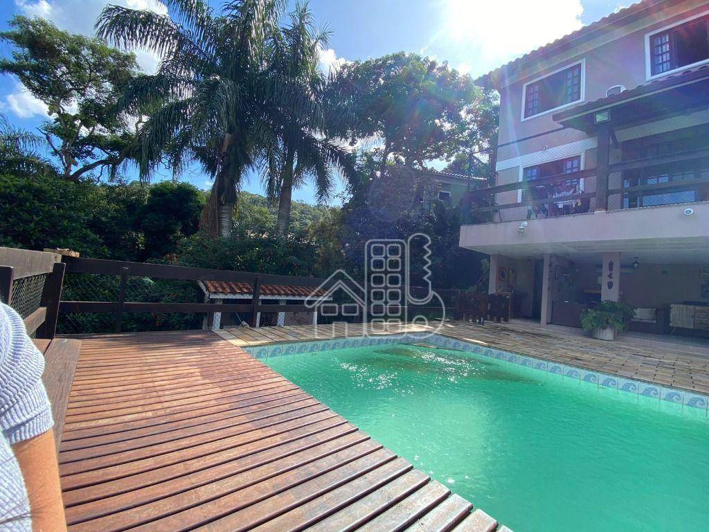 Casa com 3 dormitórios à venda, 260 m² por R$ 1.200.000,00 - Itaipu - Niterói/RJ