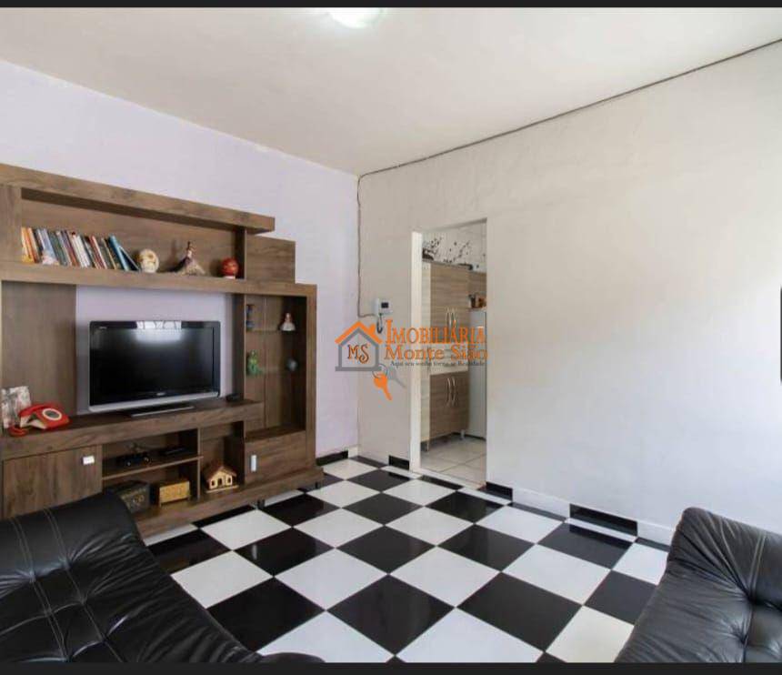 Casa com 3 dormitórios à venda, 252 m² por R$ 402.800,00 - Jardim São Domingos - Guarulhos/SP