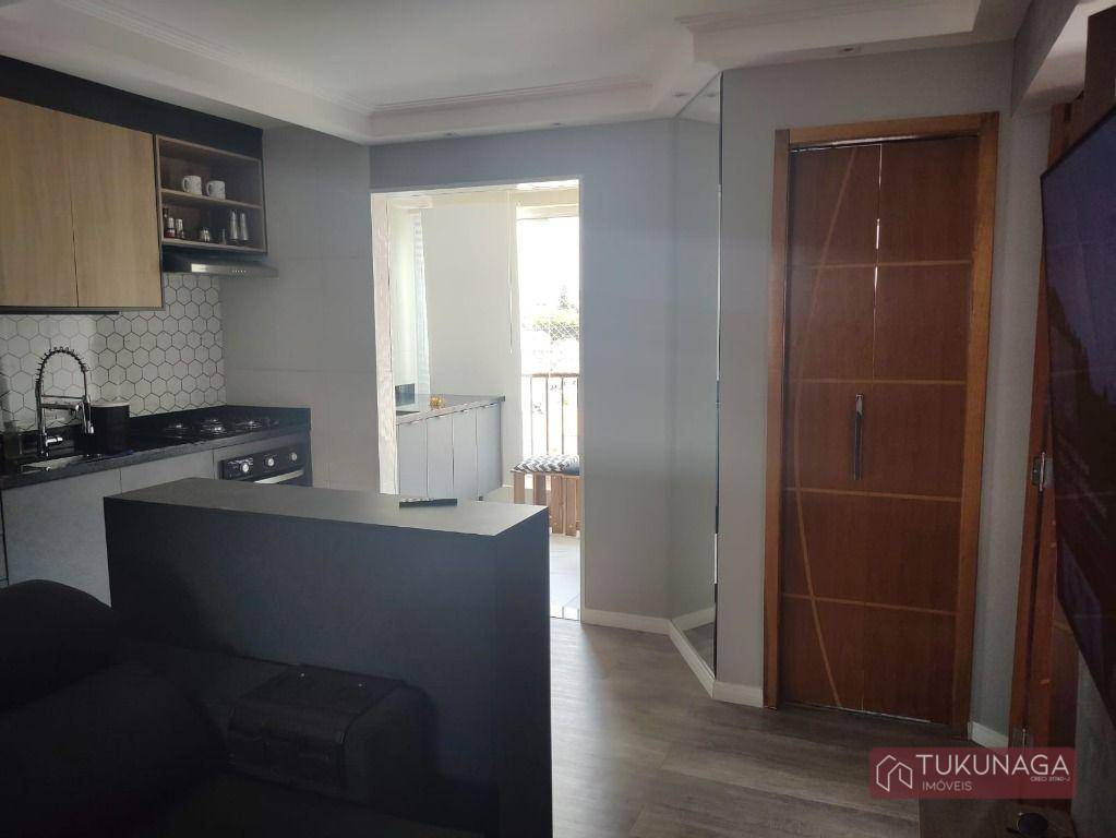 Apartamento com 2 dormitórios à venda, 47 m² por R$ 370.000,00 - Vila Galvão - Guarulhos/SP
