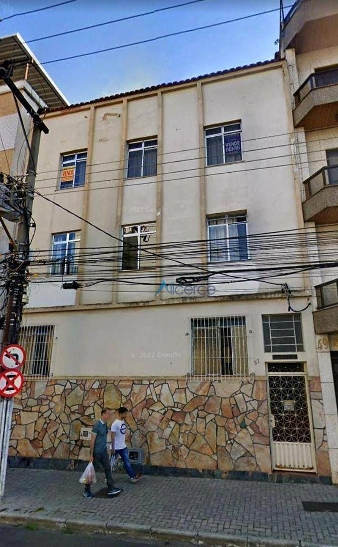 Apartamento com 3 dormitórios à venda, 73 m² por R$ 235.000 - Jardim Glória - Juiz de Fora/MG