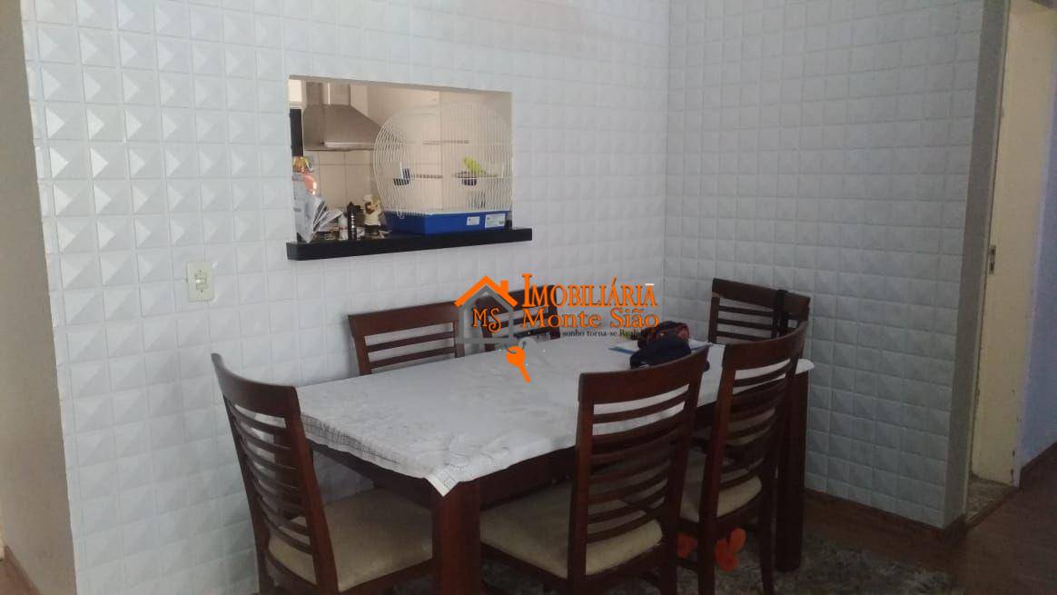 Apartamento com 3 dormitórios à venda, 65 m² por R$ 390.000,00 - Jardim Flor da Montanha - Guarulhos/SP