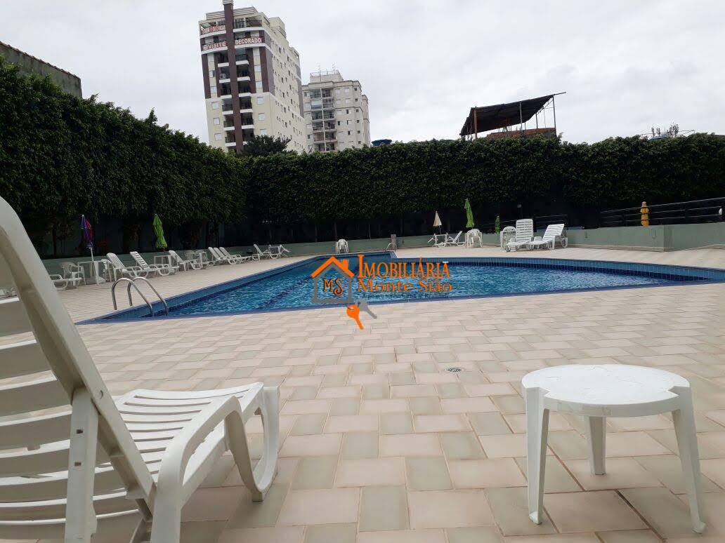 Apartamento com 3 dormitórios à venda, 65 m² por R$ 419.000,00 - Gopoúva - Guarulhos/SP