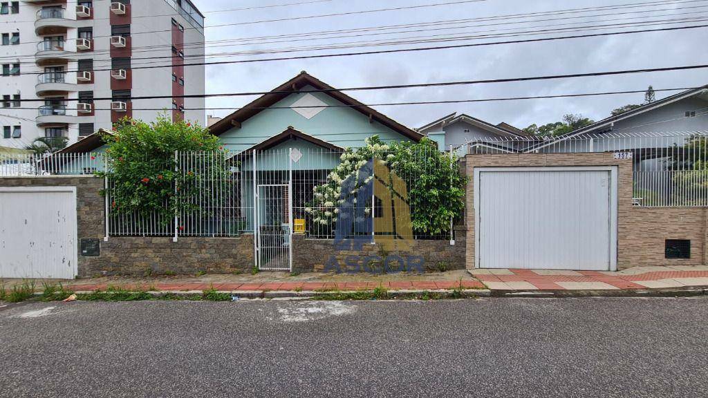 Casa com 2 dormitórios à venda, 182 m² por R$ 810.000,00 - Agronômica - Florianópolis/SC