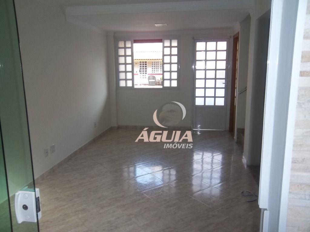 Sobrado com 3 dormitórios à venda, 97 m² por R$ 650.000,00 - Utinga - Santo André/SP