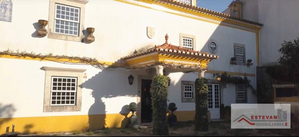Casa à venda, 458 m² por R$ 2.000.000 - Runa - Lisboa/PT