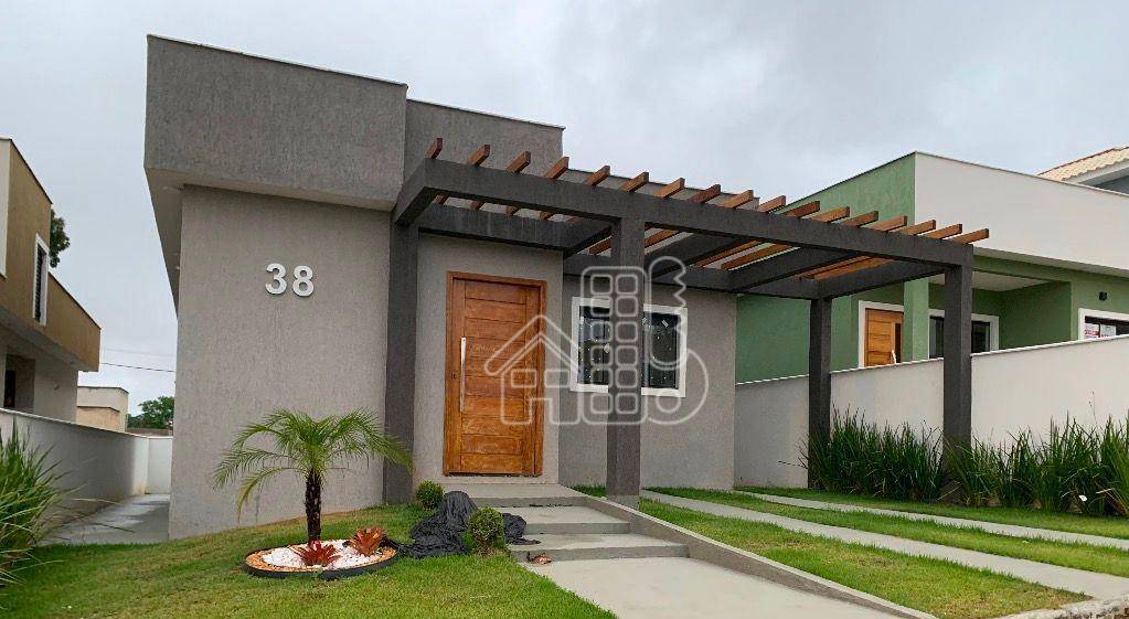 Casa à venda, 100 m² por R$ 450.000,00 - Pindobas - Maricá/RJ