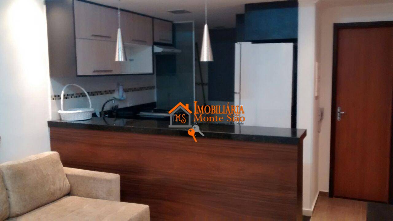 Apartamento com 2 dormitórios à venda, 48 m² por R$ 250.000,00 - Água Chata - Guarulhos/SP