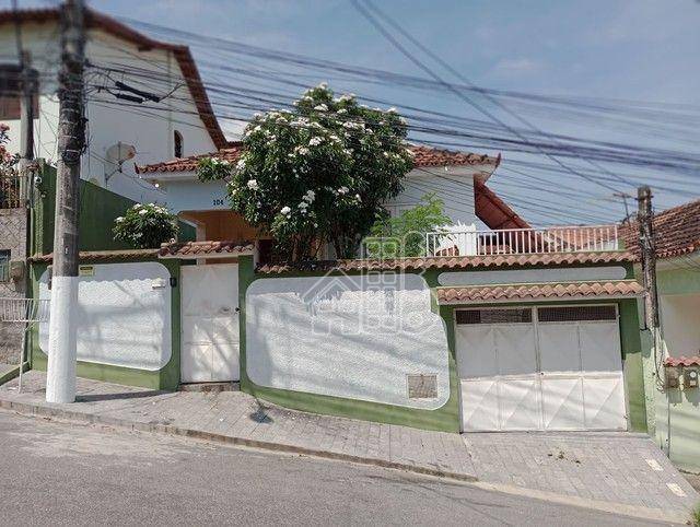 Casa com 3 quartos à venda, 140 m² por R$ 670.000 - Porto Velho - São Gonçalo/RJ