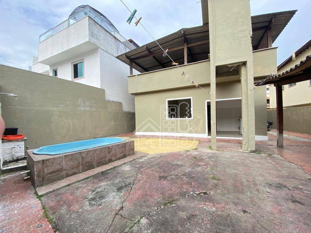 Casa linear com 4 quartos à venda, 166 m² por R$ 950.000 - São Francisco - Niterói/RJ