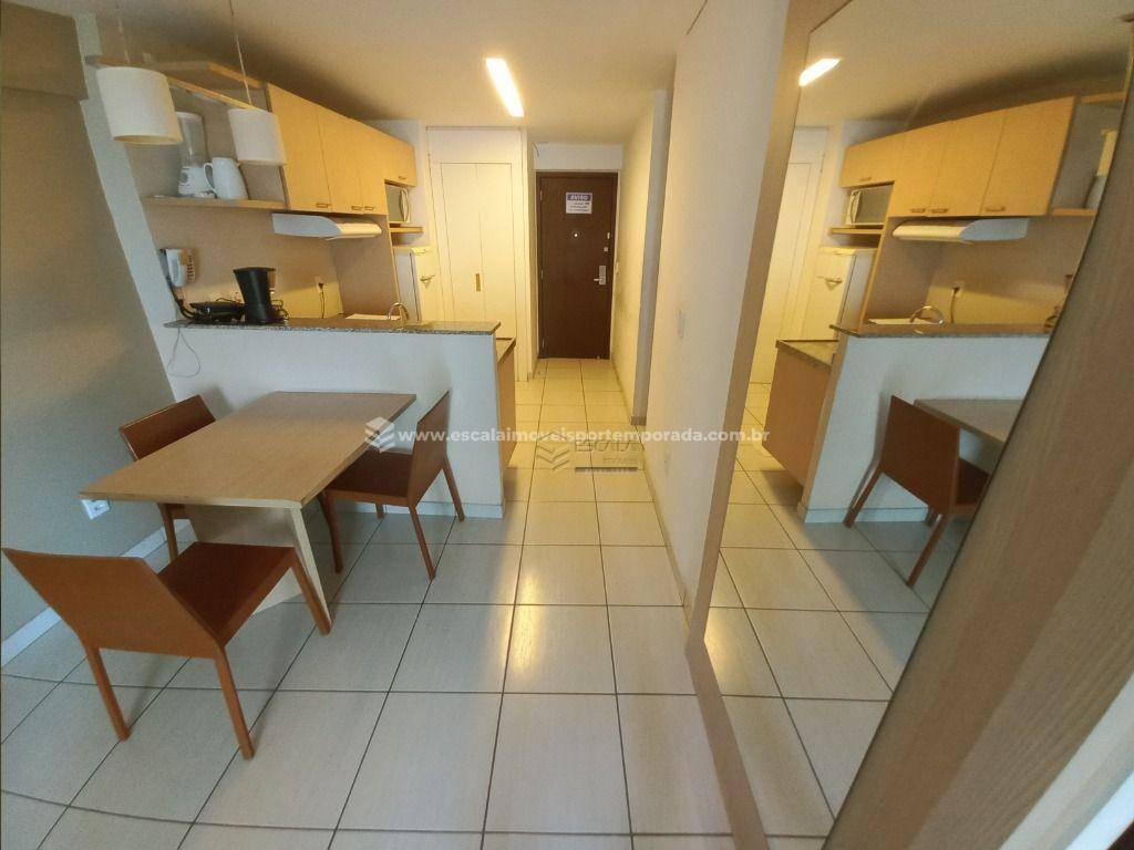 Apartamento com 2 dormitórios para alugar, 56 m² por R$ 200,00/dia - Meireles - Fortaleza/CE