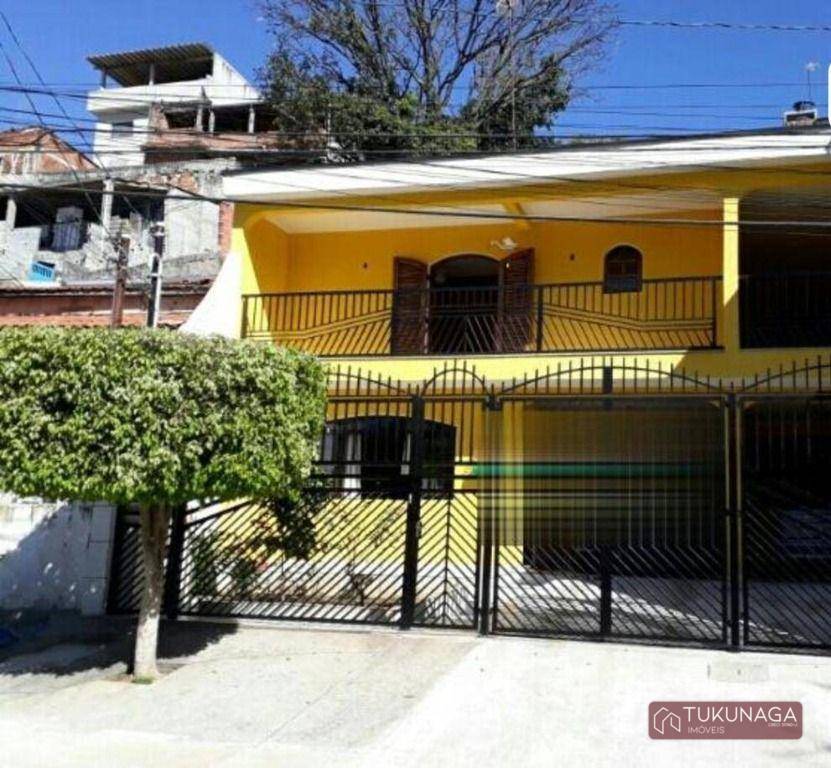 Sobrado com 3 dormitórios à venda, 305 m² por R$ 800.000,00 - Vila Rio de Janeiro - Guarulhos/SP