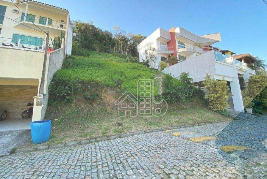 Terreno à venda, 806,25 m² por R$ 380.000 - Piratininga - Niterói/RJ
