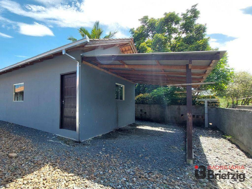 Casa em condomnio para alugar  no Jardim Paraso - Joinville, SC. Imveis
