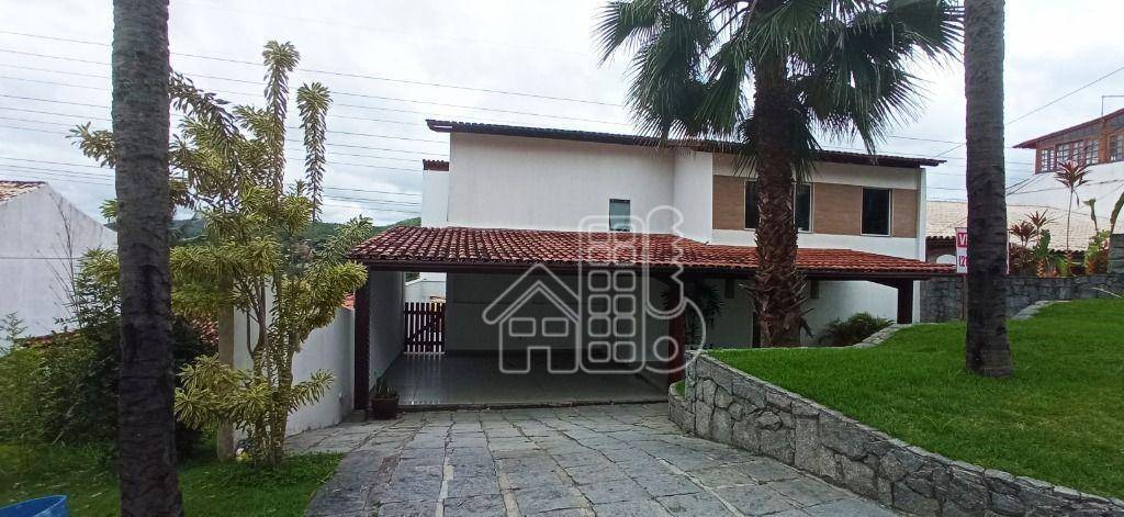Casa com 4 dormitórios à venda, 260 m² por R$ 1.000.000,00 - Pendotiba - Niterói/RJ