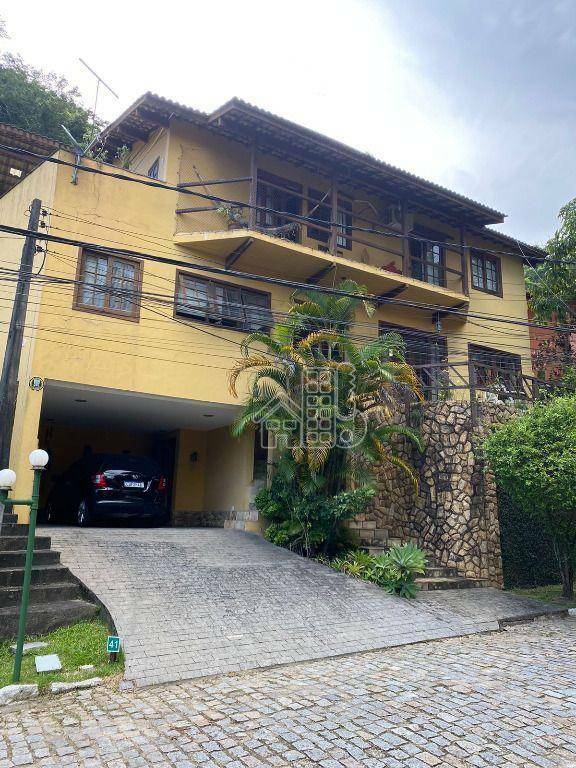 Casa com 3 quartos à venda, 181 m² por R$ 650.000 - Badu - Niterói/RJ