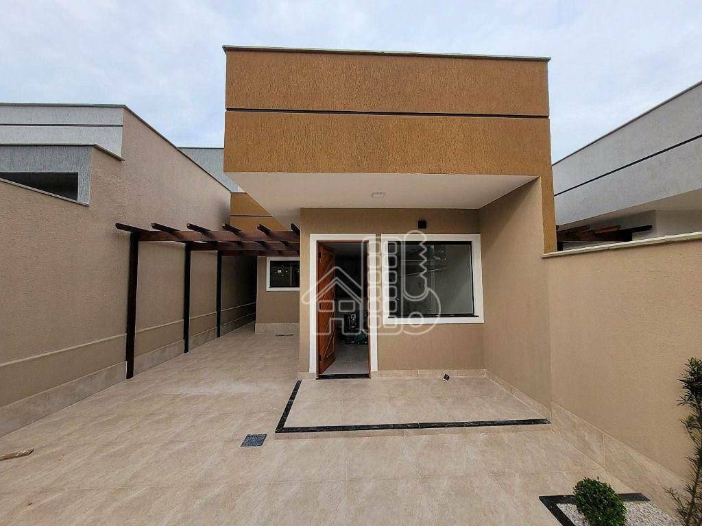 Casa com 3 dormitórios à venda, 102 m² por R$ 650.000,01 - Itaipuaçu - Maricá/RJ