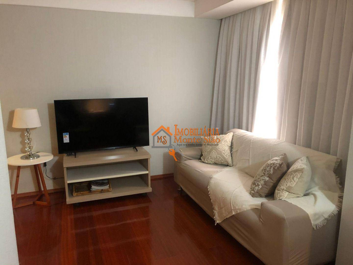 Flat com 1 dormitório à venda, 35 m² por R$ 220.000,00 - Centro - Guarulhos/SP
