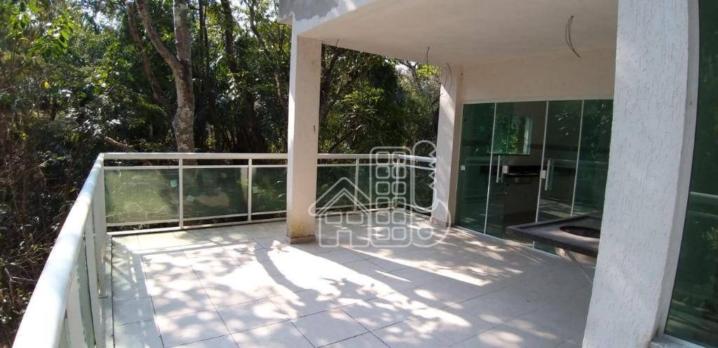 Casa com 4 quartos à venda, 210 m² por R$ 790.000 - Pendotiba - Niterói/RJ
