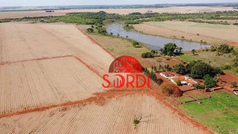 Fazenda com 4 dormitórios à venda, 2420000 m² por R$ 35.000.000,00 - Centro - Porteirão/GO