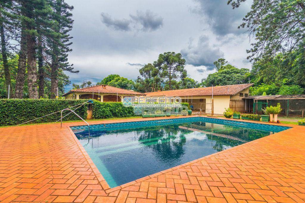 Casa para alugar com 4 quartos, 530 m² por R$ 4.000/mês - Jardim Asteca - Rolândia/PR