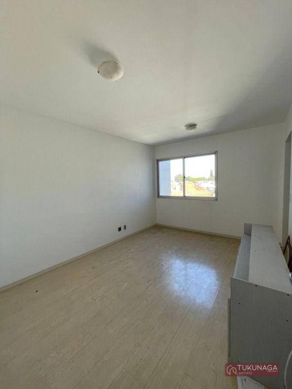 Apartamento com 3 dormitórios à venda, 56 m² por R$ 310.000,00 - Jardim Santa Clara - Guarulhos/SP