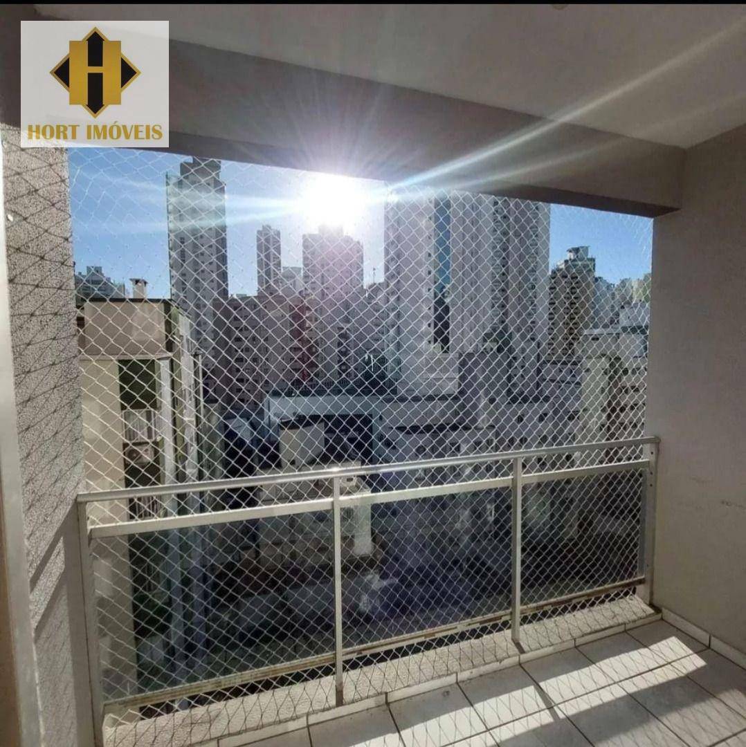 Apartamento com 2 dormitórios à venda, 69 m² por R$ 790.000 - Centro - Balneário Camboriú/SC