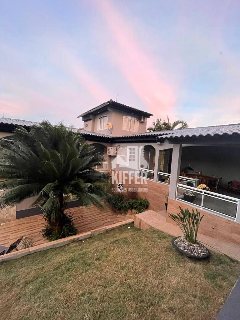 Casa com 3 dormitórios à venda, 200 m² por R$ 800.000,00 - Recanto de Itaipuaçu - Maricá/RJ