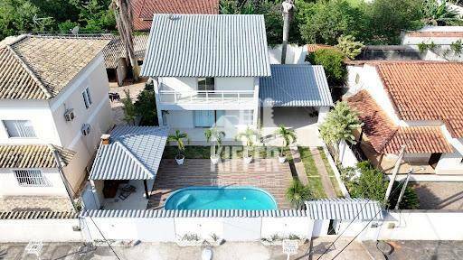 Casa com 4 dormitórios à venda, 280 m² por R$ 650.000,00 - Chácaras de Inoã - Maricá/RJ