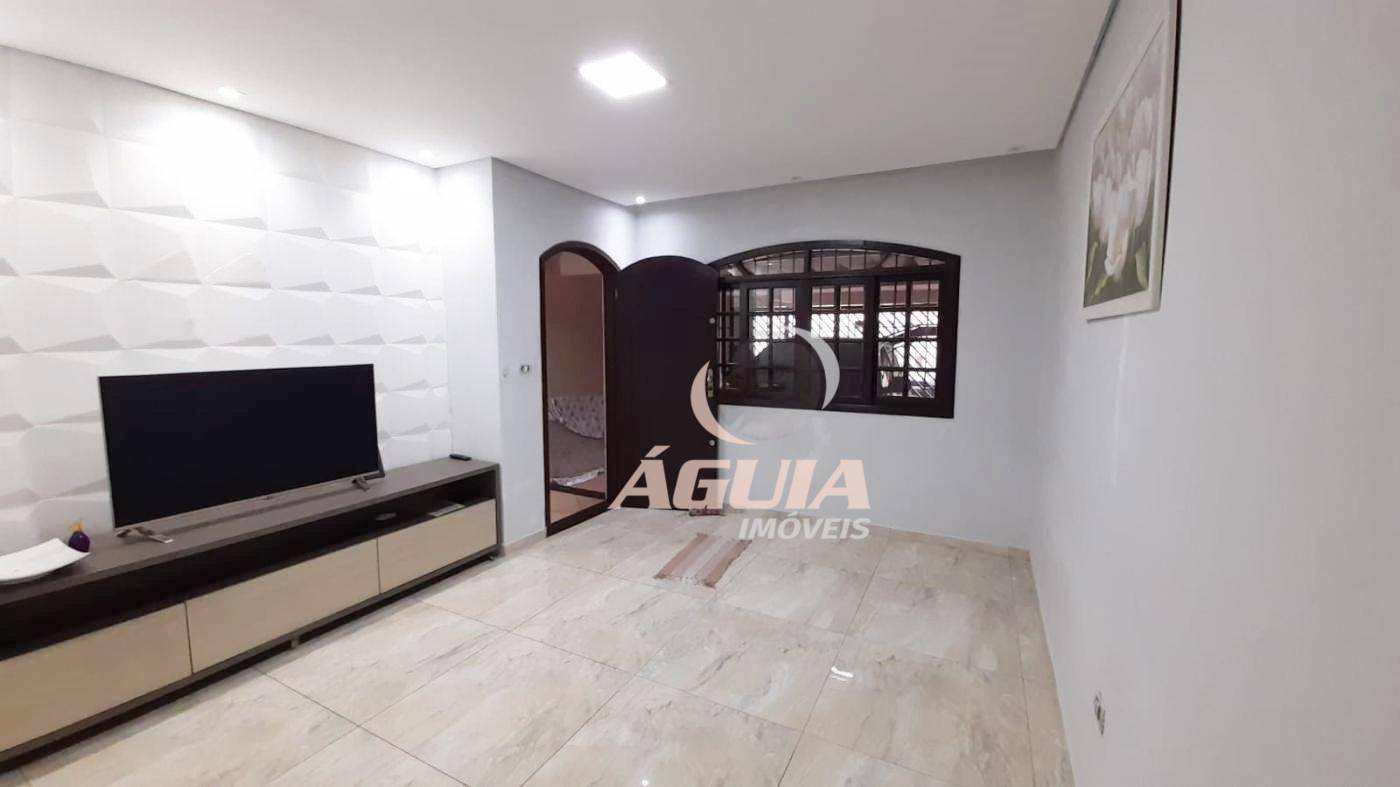 Sobrado com 3 dormitórios à venda, 154 m² por R$ 580.000 - Jardim Itapoan - Santo André/SP