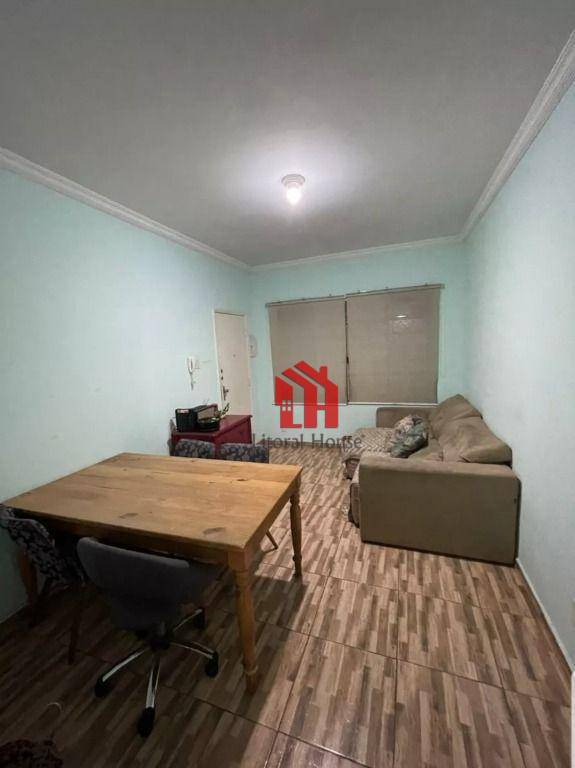 Apartamento Térreo com 2 dormitórios e em localização privilegiada, Boqueirão, Santos