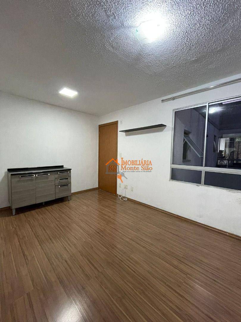 Apartamento com 2 dormitórios para alugar, 42 m² por R$ 1.312,00/mês - Vila Izabel - Guarulhos/SP