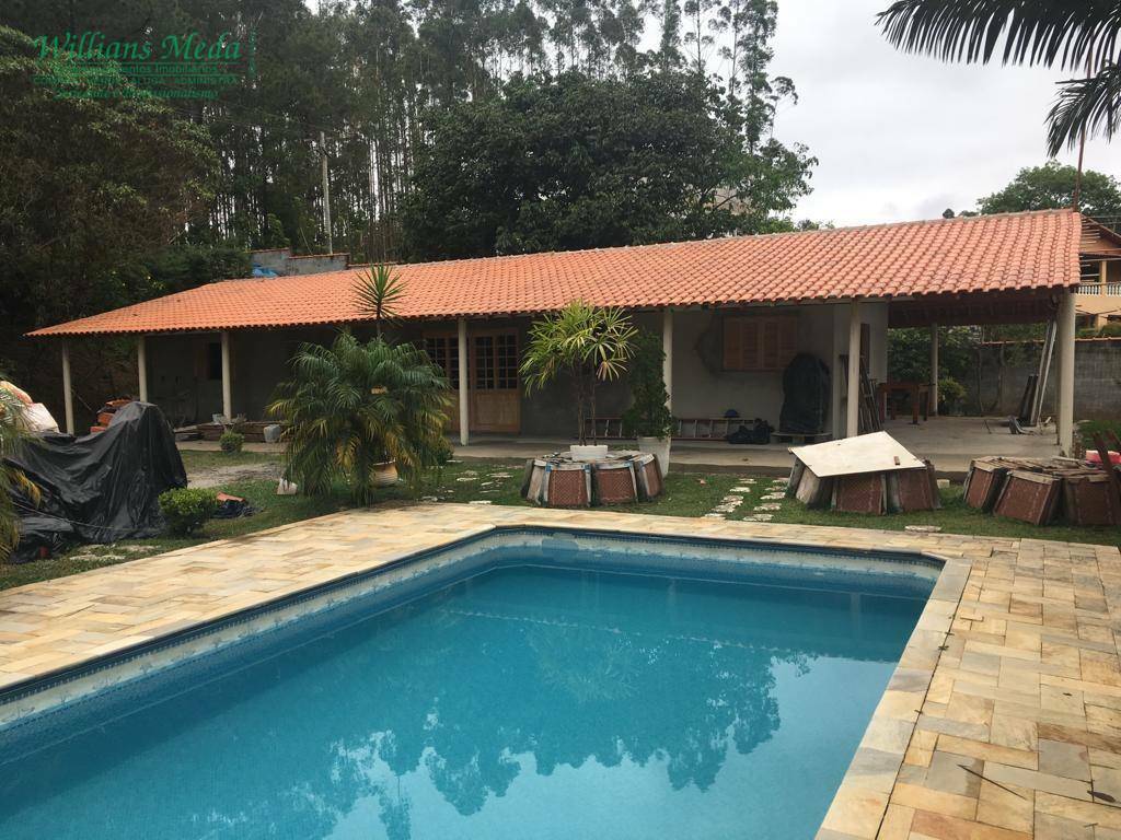 Chácara com 3 dormitórios à venda, 2200 m² por R$ 620.000,00 - Condomínio Hari Country Club - Santa Isabel/SP