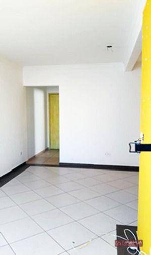 Apartamento com 3 dormitórios à venda, 75 m² por R$ 370.000,00 - Macedo - Guarulhos/SP
