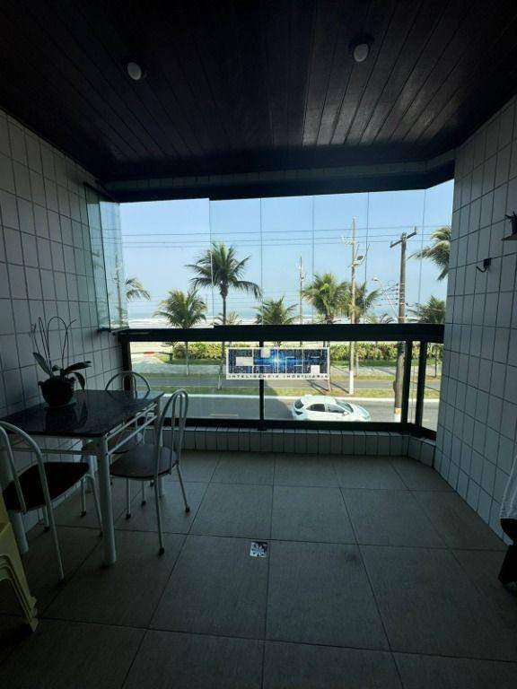 Apartamento A BEIRA MAR de 2 DORMITÓRIOS