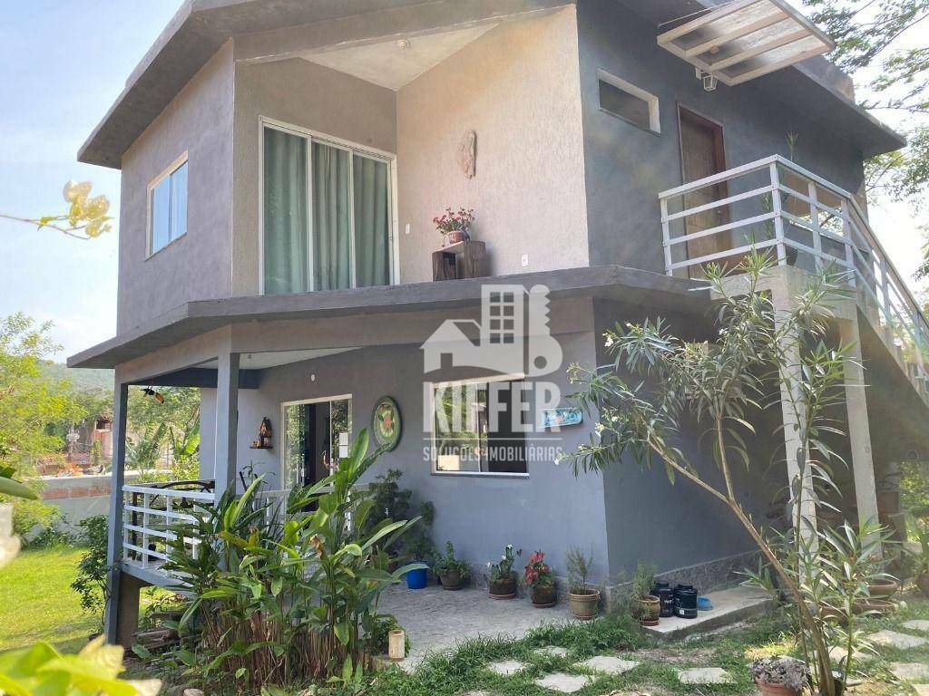 Casa com 4 quartos à venda, 150 m² por R$ 785.000 - Itaipu - Niterói/RJ