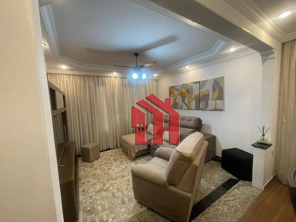 Sobrado com 3 dormitórios à venda, 126 m² por R$ 767.000,00 - Vila Belmiro - Santos/SP