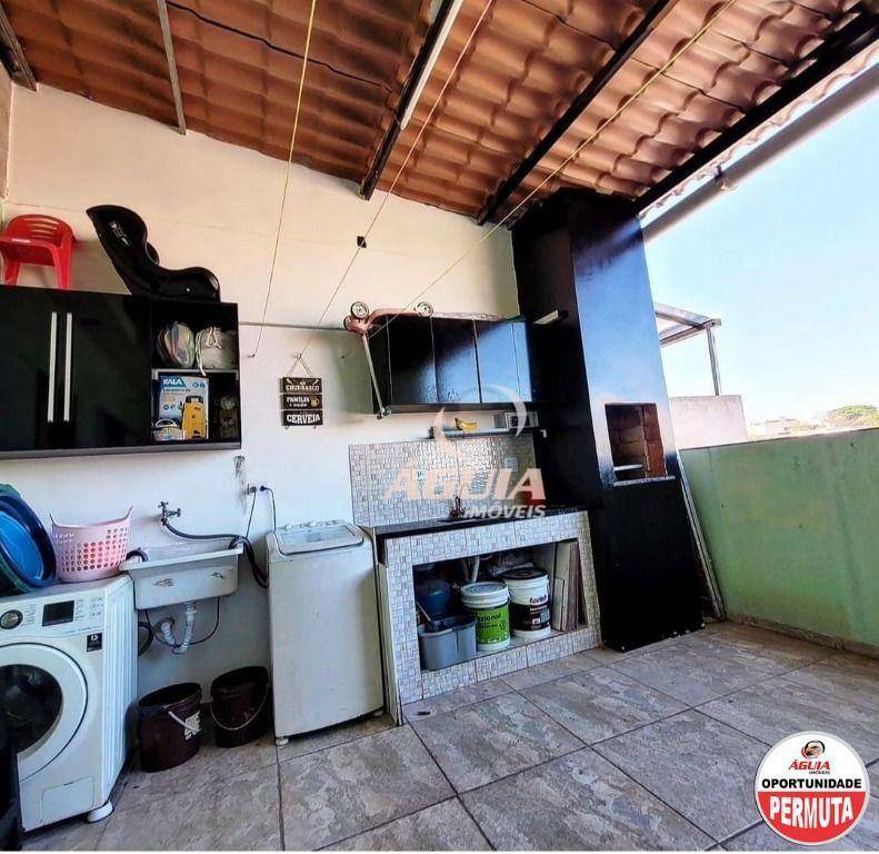 Sobrado com 2 dormitórios à venda, 100 m² por R$ 460.000 - Vila Camilópolis - Santo André/SP