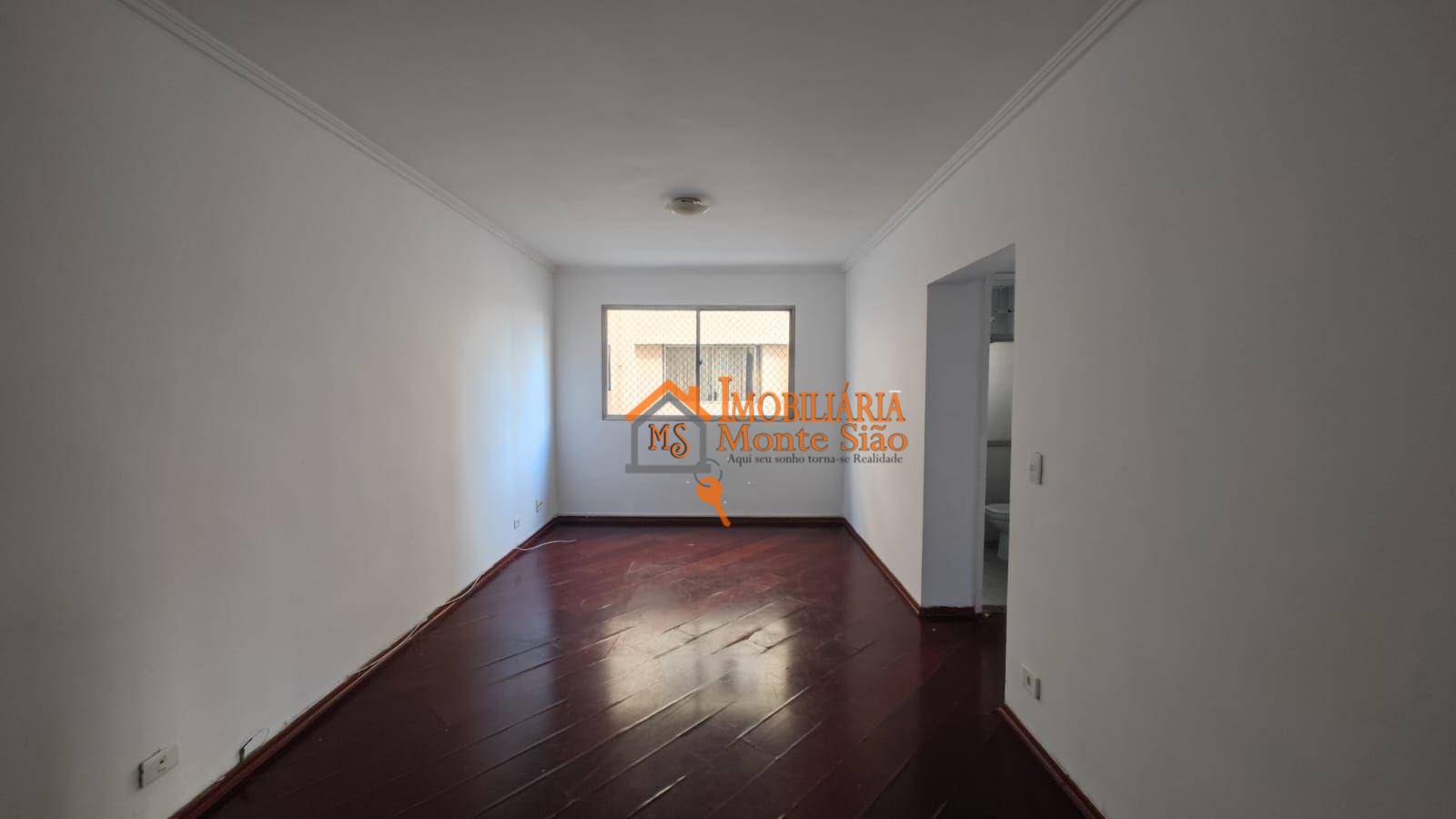 Apartamento com 2 dormitórios à venda, 70 m² por R$ 275.000,00 - Picanco - Guarulhos/SP
