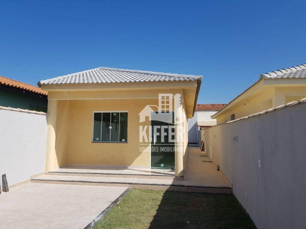 Casa com 2 quartos à venda, 70 m² por R$ 410.000 - Itaipiaçu - Maricá/RJ