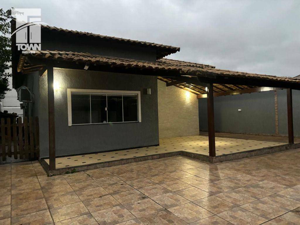 Casa com 4 dormitórios para alugar por R$ 3.500,00/mês - São José do Imbassaí - Maricá/RJ